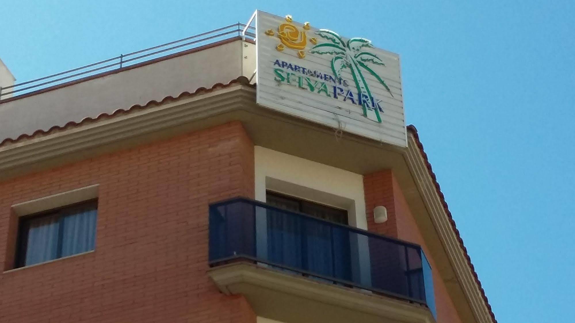 יורט דה מאר Apartamentos Selvapark מראה חיצוני תמונה
