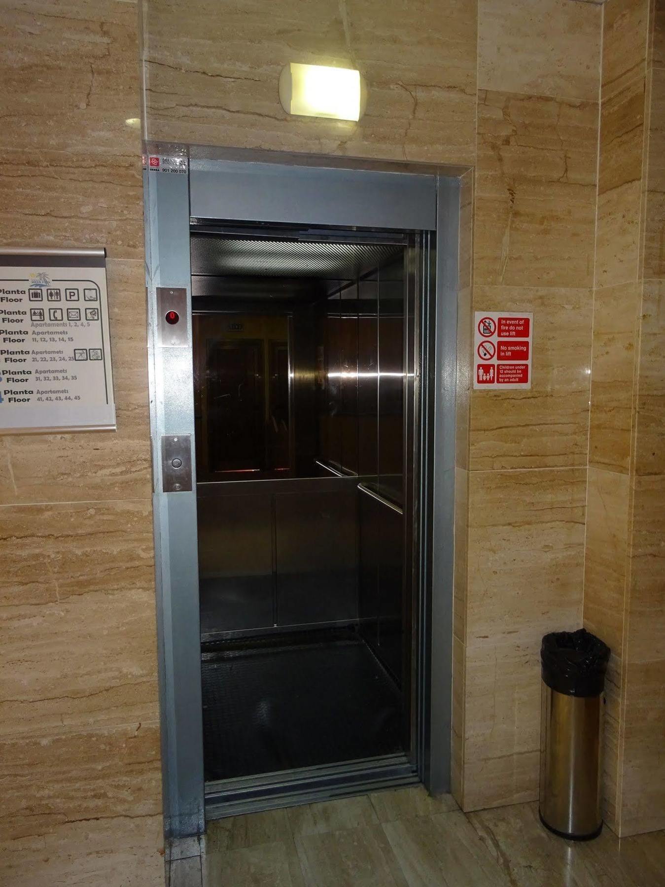 יורט דה מאר Apartamentos Selvapark מראה חיצוני תמונה
