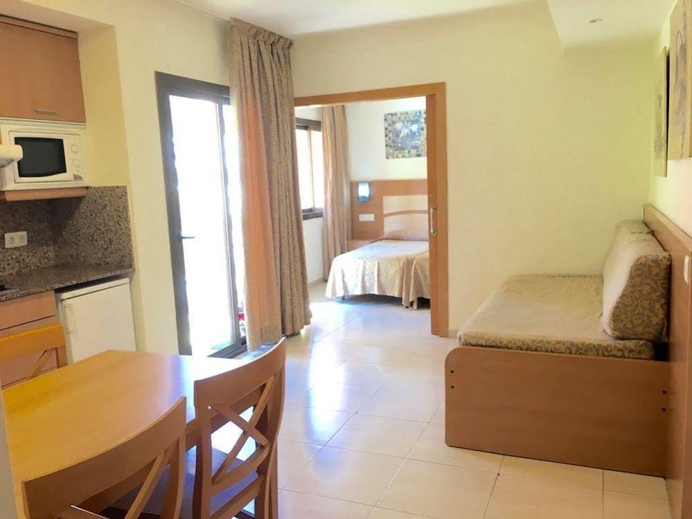 יורט דה מאר Apartamentos Selvapark מראה חיצוני תמונה