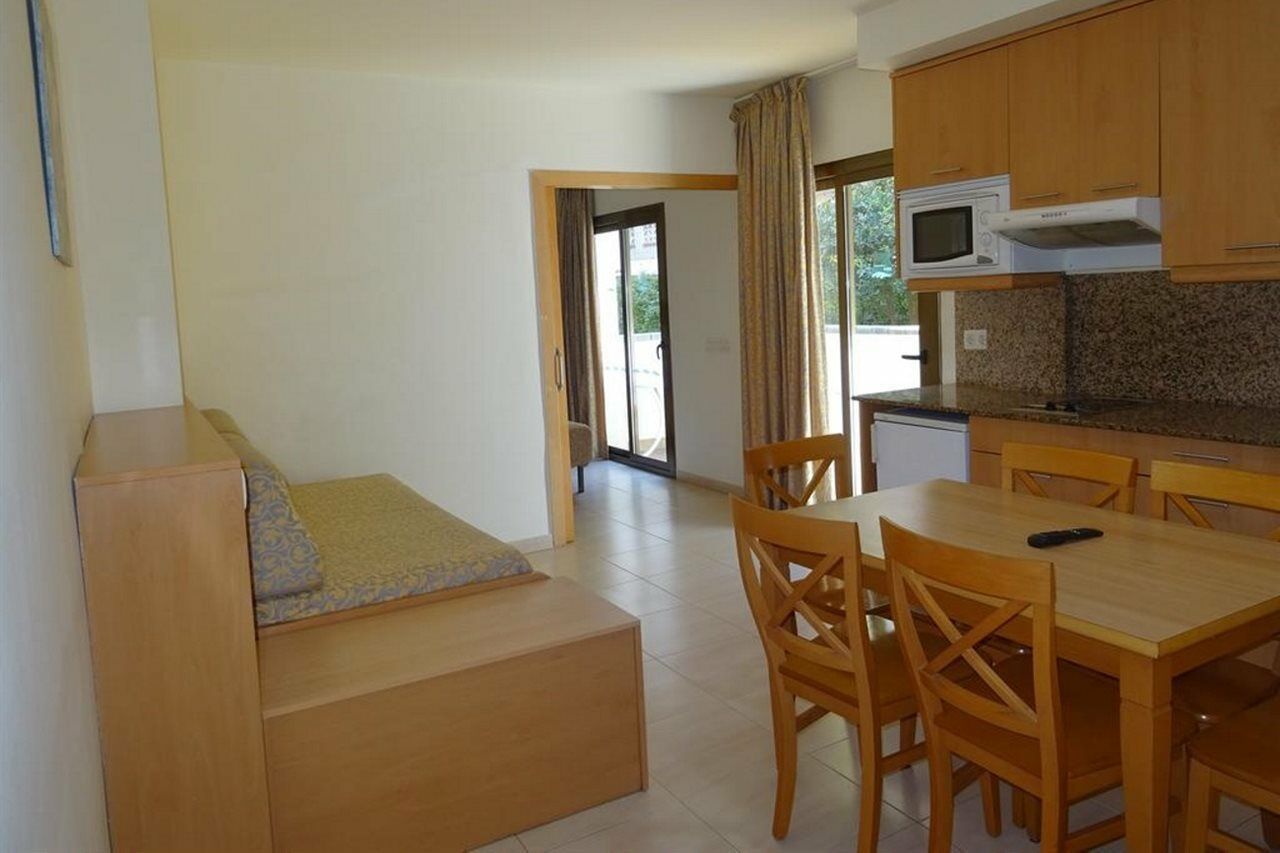 יורט דה מאר Apartamentos Selvapark מראה חיצוני תמונה